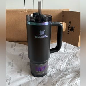 Stanley Black Chroma 30oz Quencher